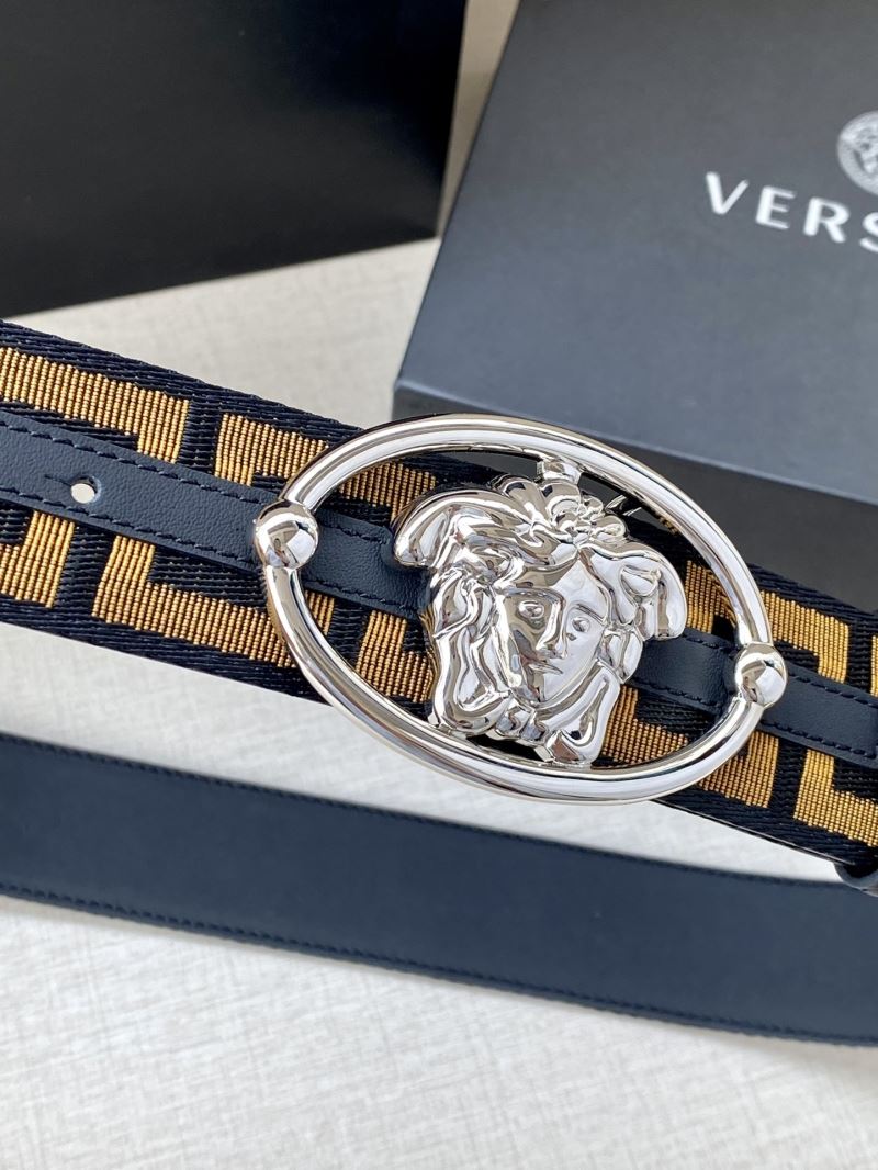 VERSACE